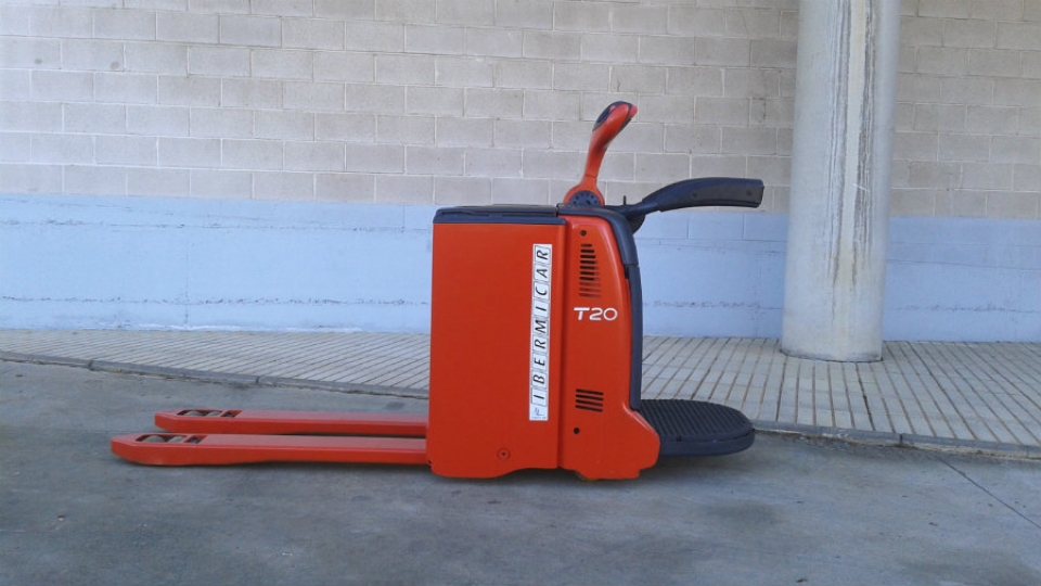 Transpaleta Linde T20AP 131